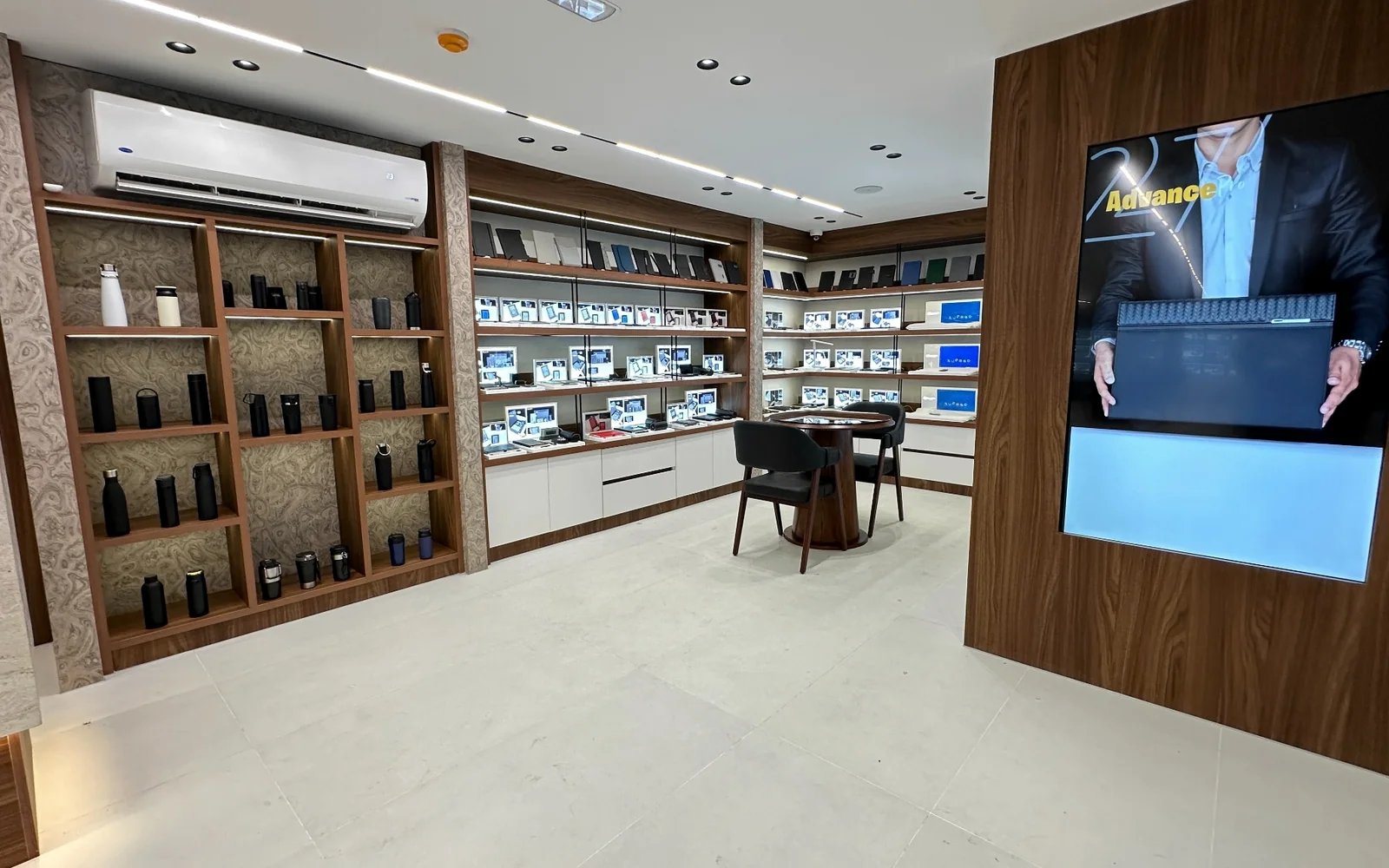Advance Pro Showroom